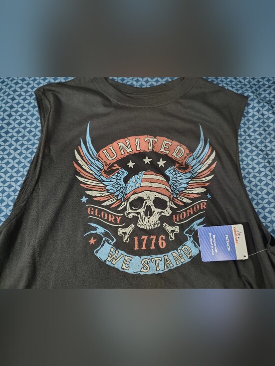 Celebrate Patriotic Other - Patriotic Skull Graphic Tee - Black / Red / Blue